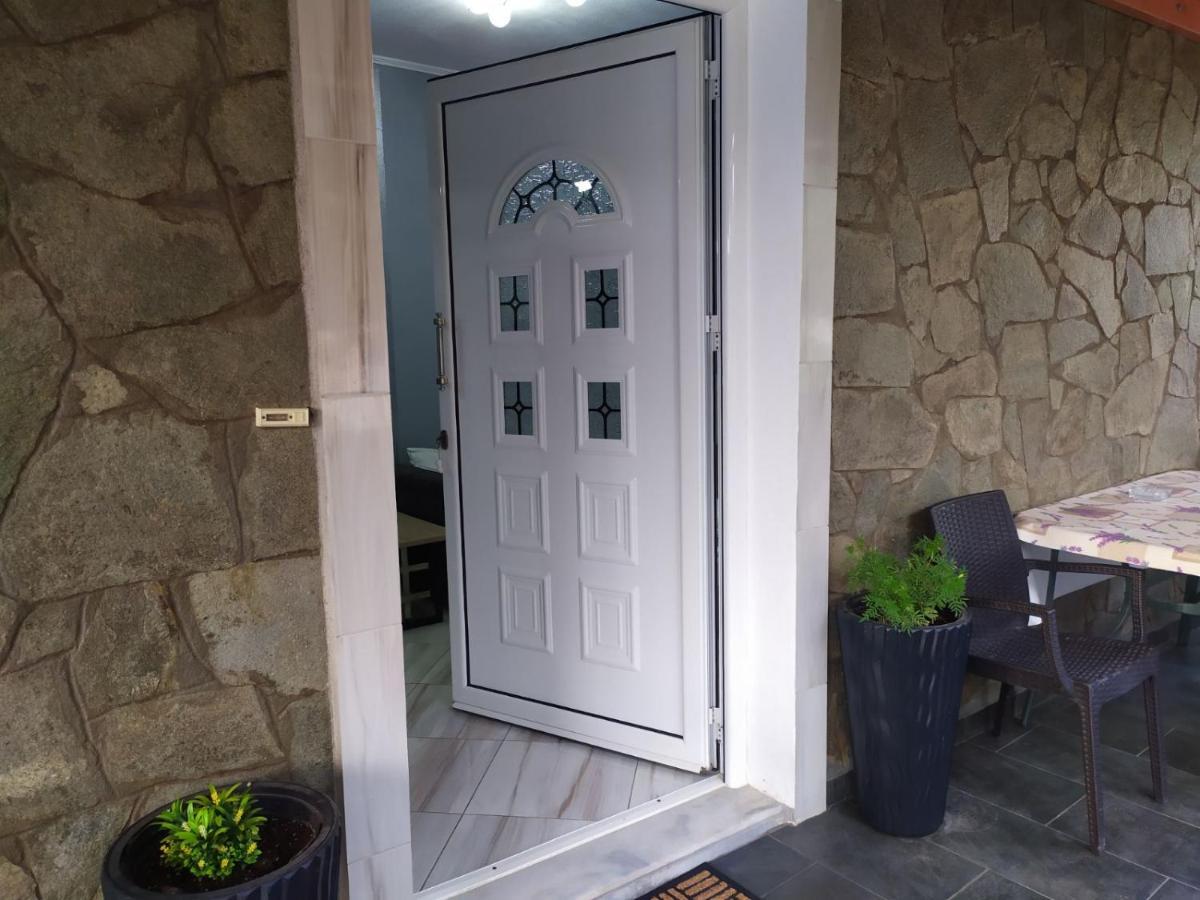 Panos Apartment Лименария Екстериор снимка